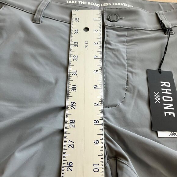 Rhone Shorts Mens 28 Grey Resort Smoked Pearl Stretch Italian Quick Dry UPF 50 - Picture 8 of 10